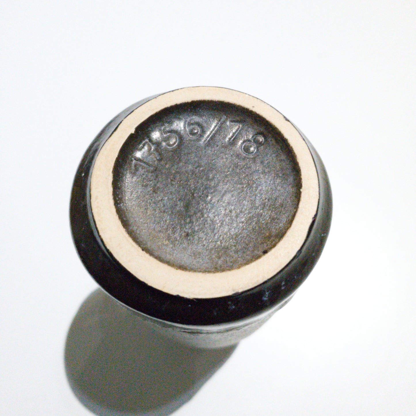 Fat Lava pottery vase 06