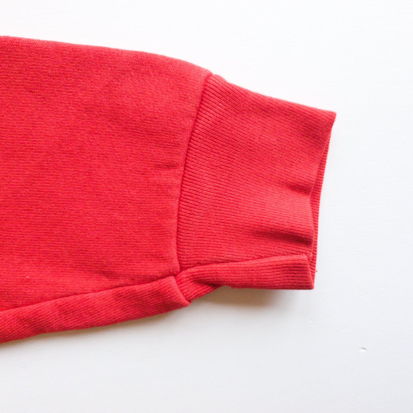 Red wings picture print sweat shirts