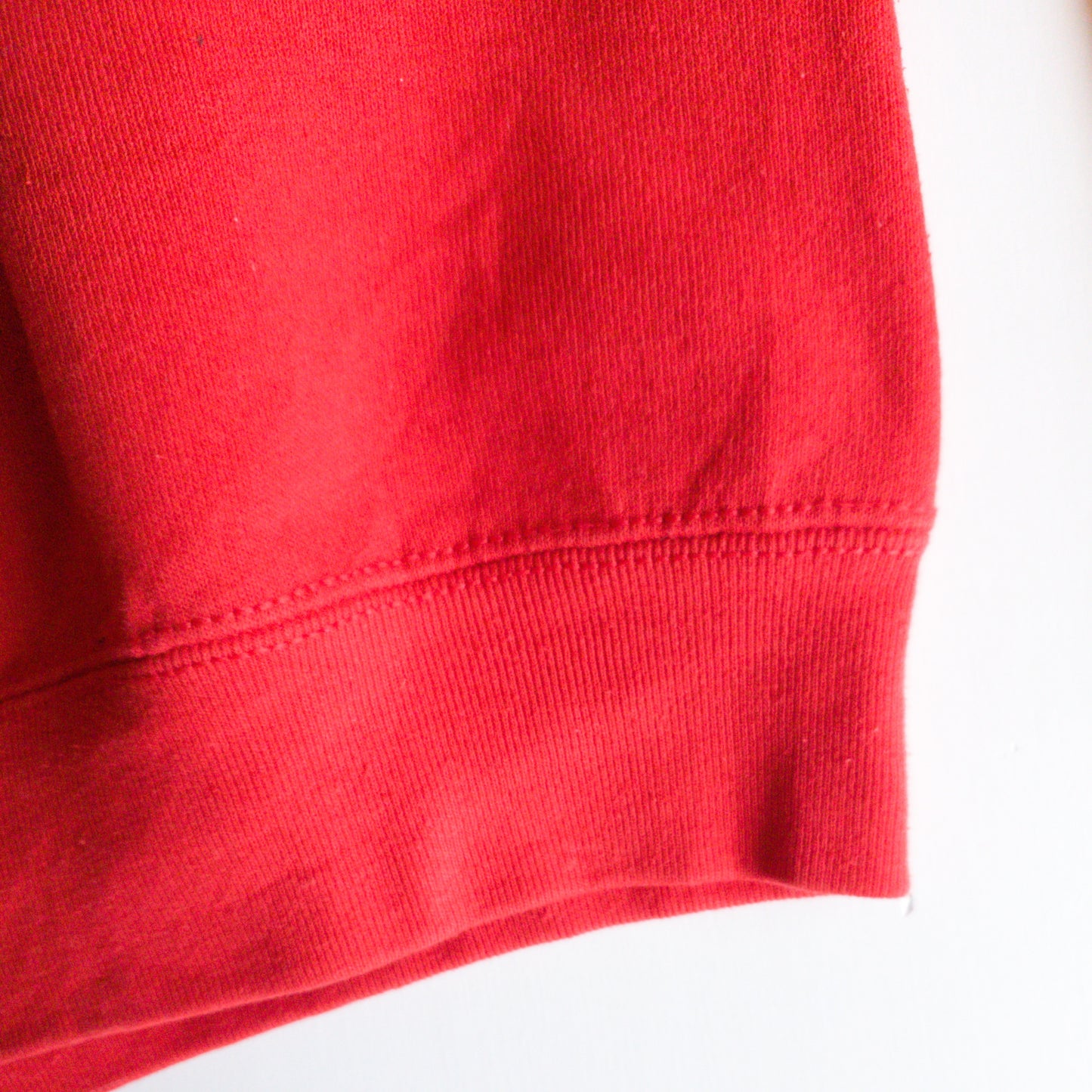 Red wings picture print sweat shirts