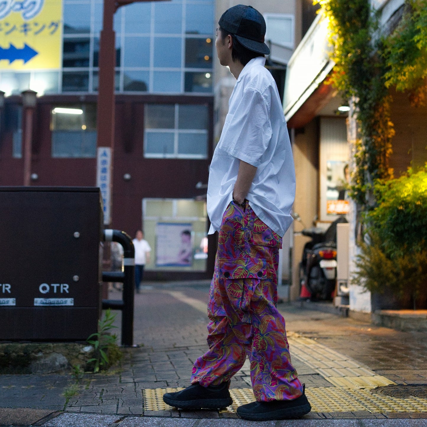 HV Linen cargo pants