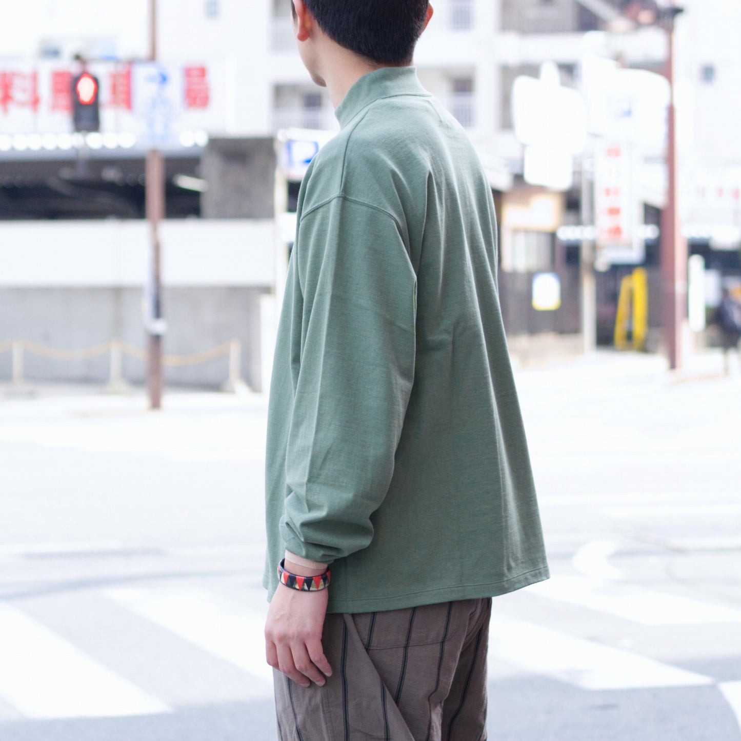 L/S Mock Neck
