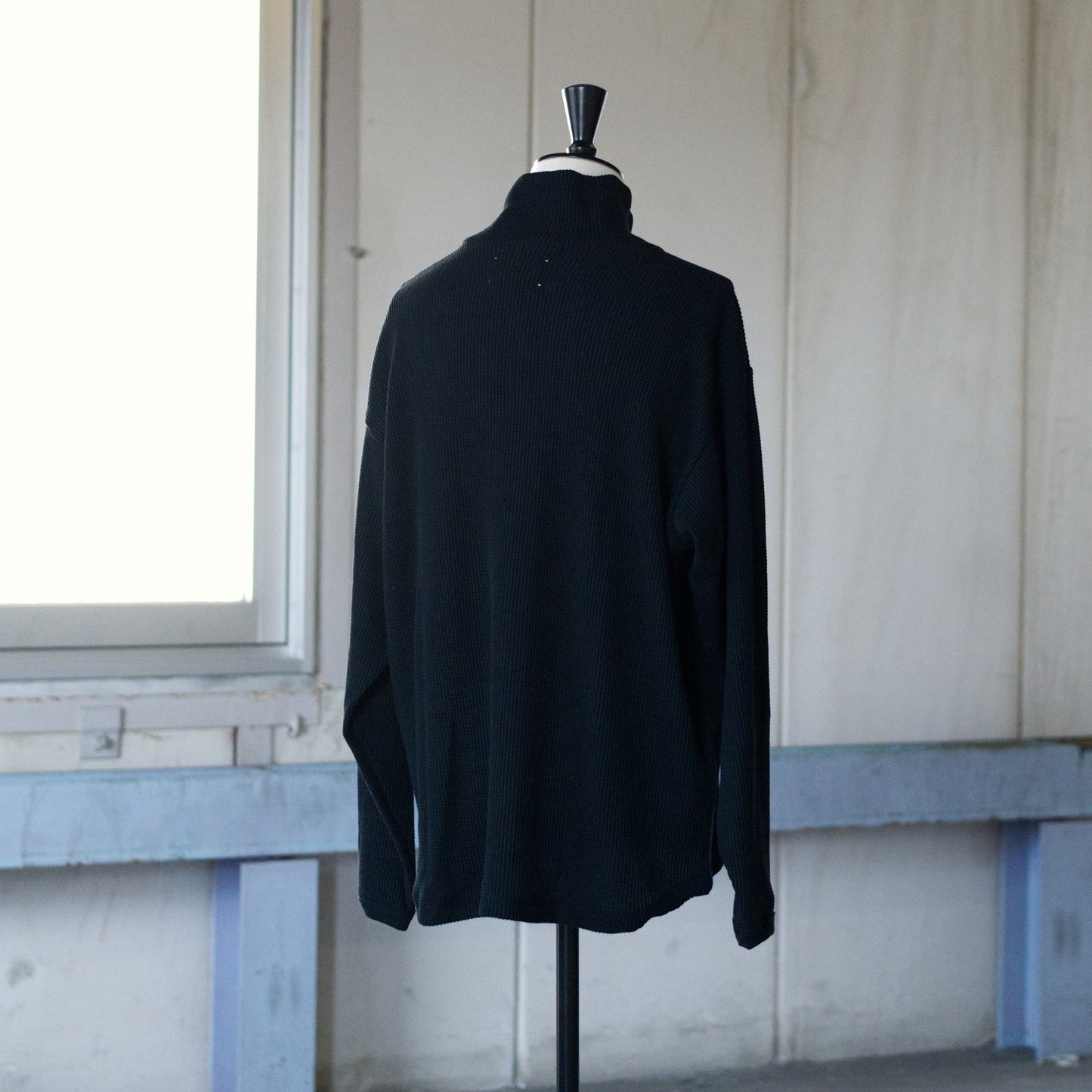 HIGH NECK PULLOVER