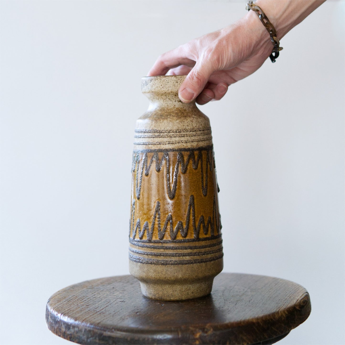 Fat lava pottery vase 11