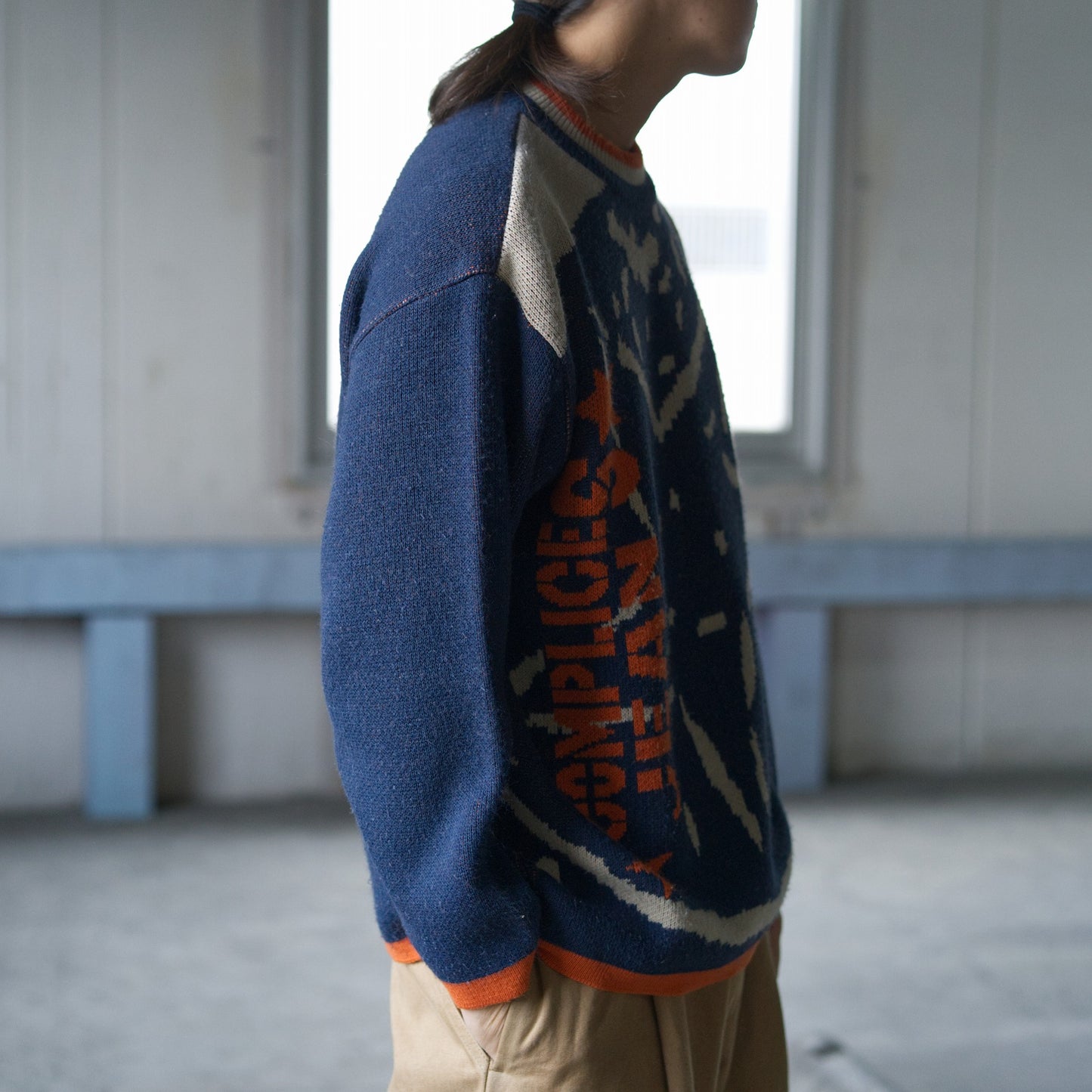 Acrylic star knit tops