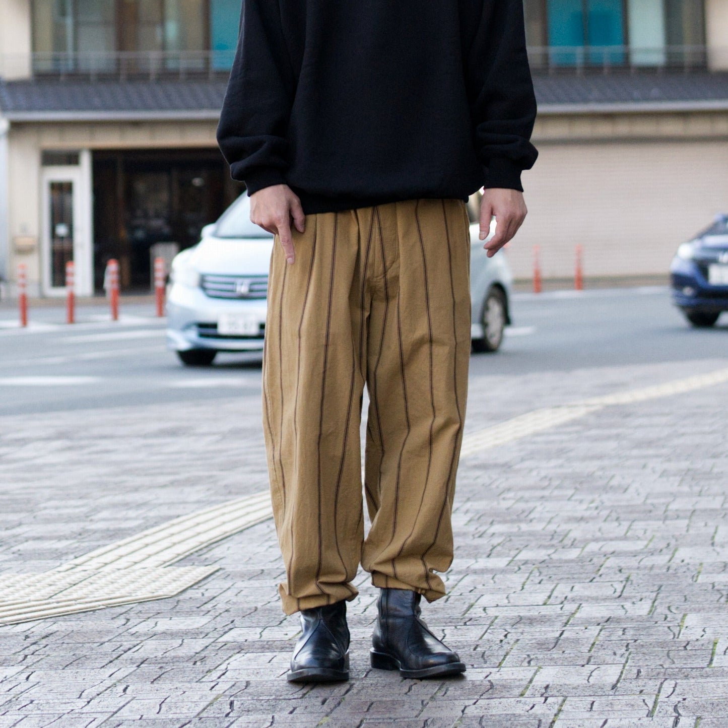 Tapered Pants
