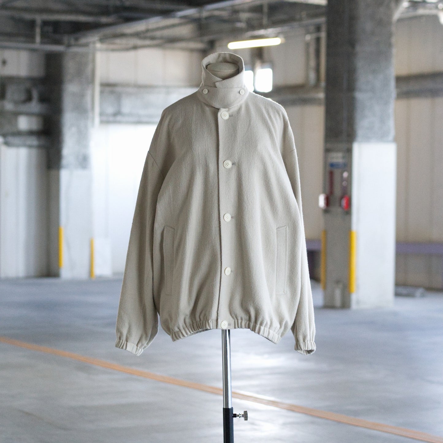 OVERSIZED BLOUSON