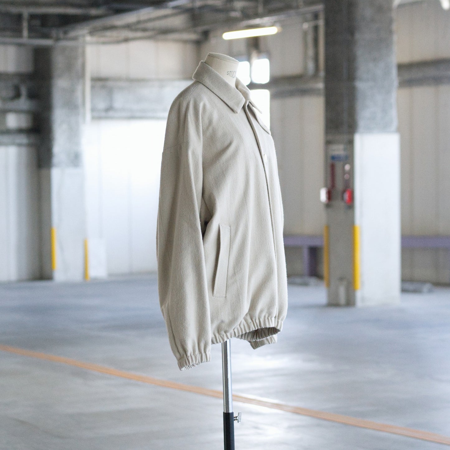 OVERSIZED BLOUSON