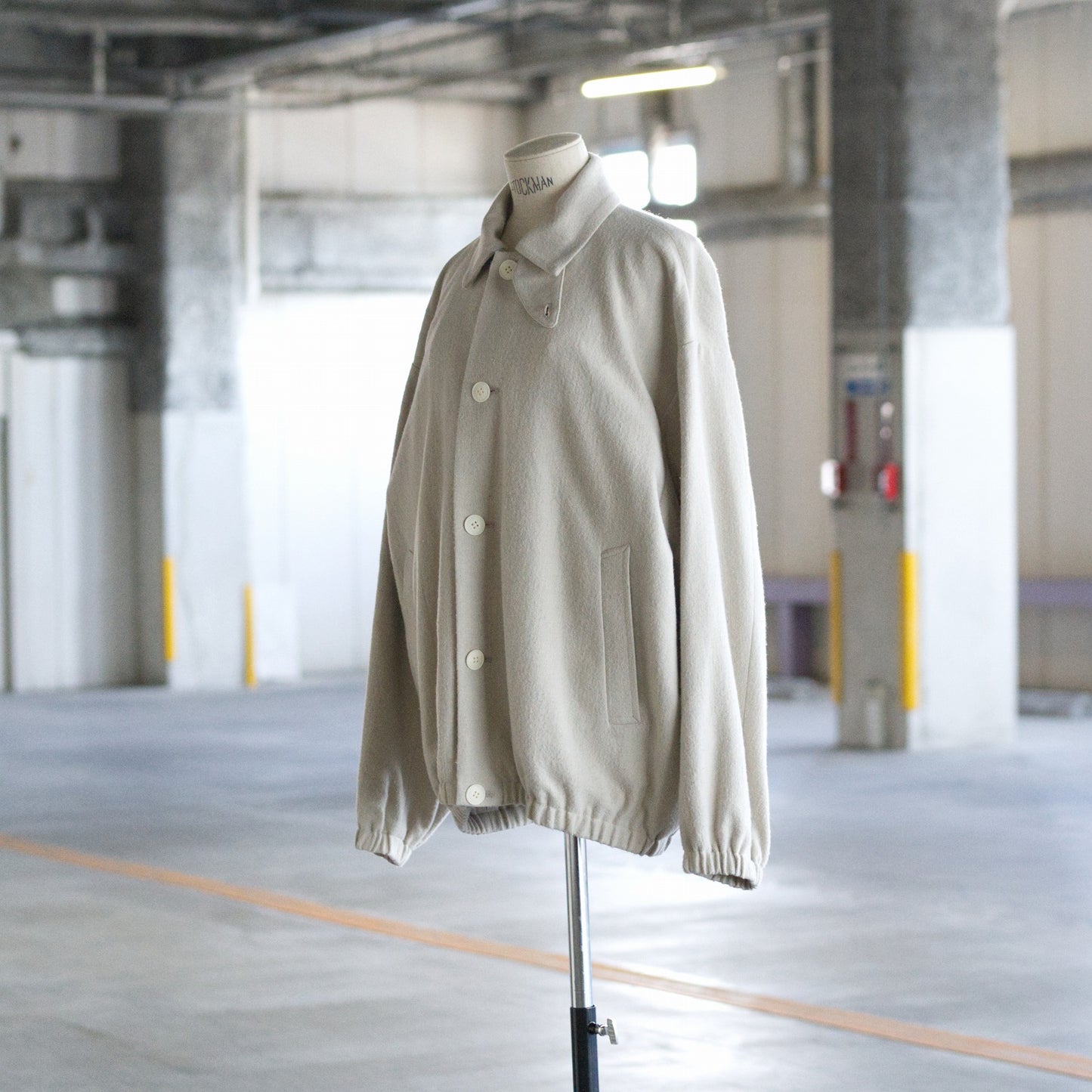 OVERSIZED BLOUSON