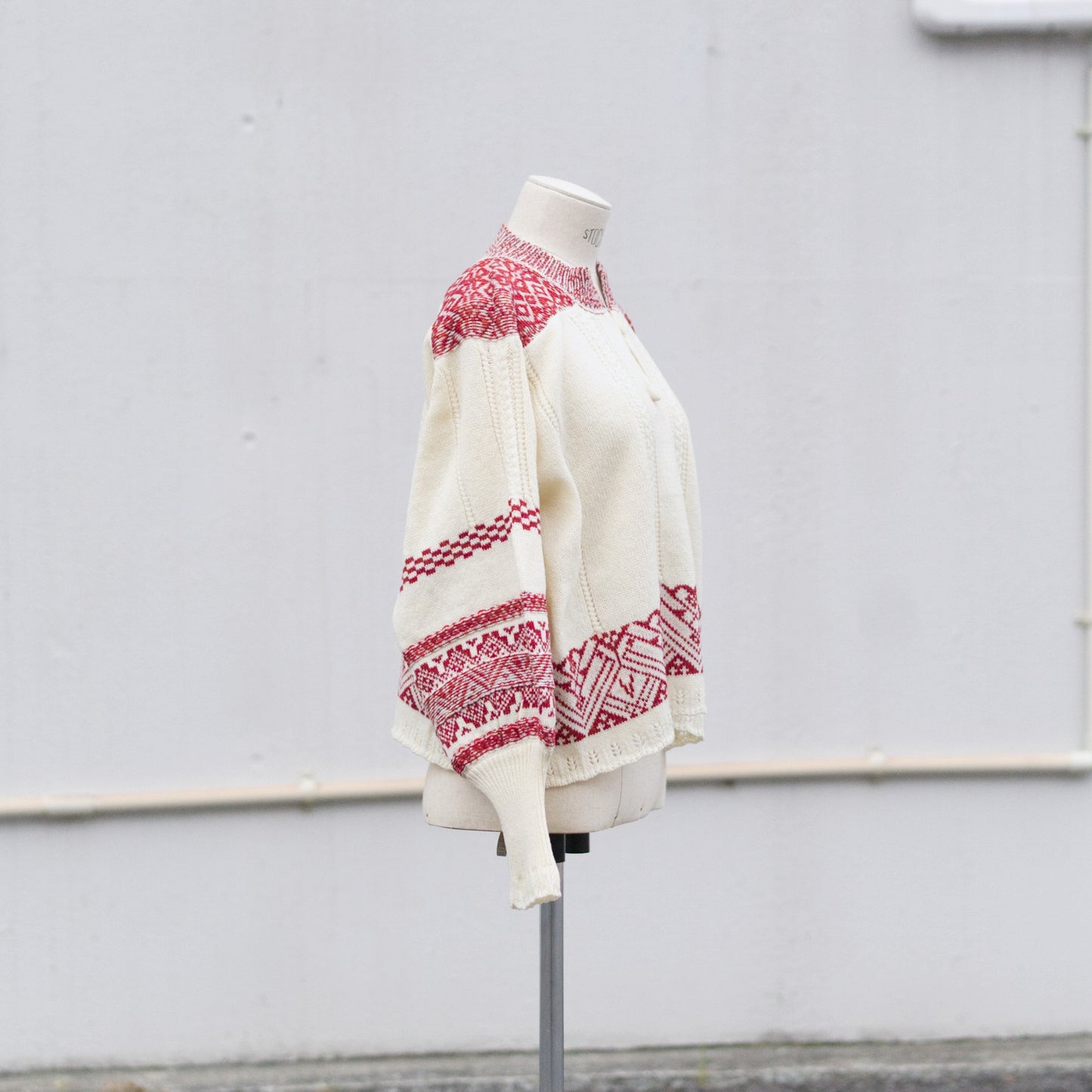 Seiyako jacquard blouse