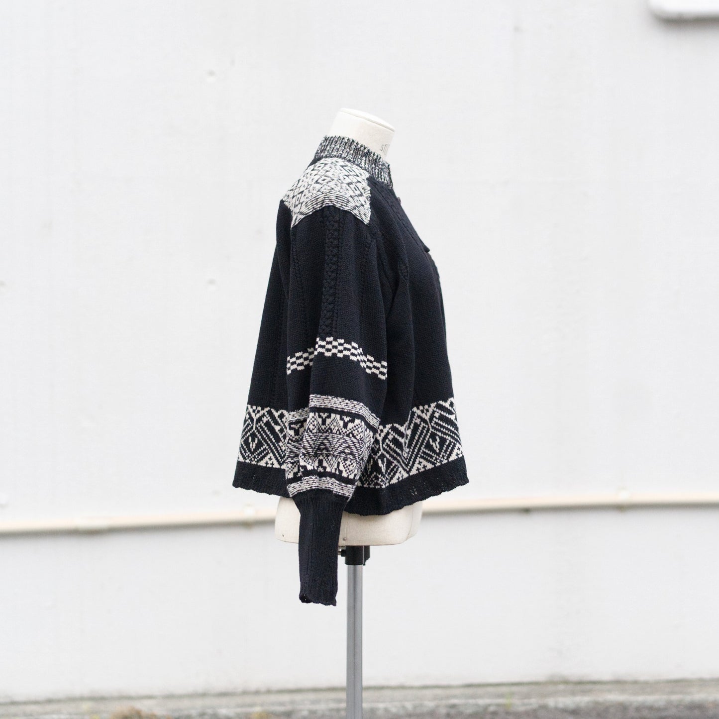 Seiyako jacquard blouse