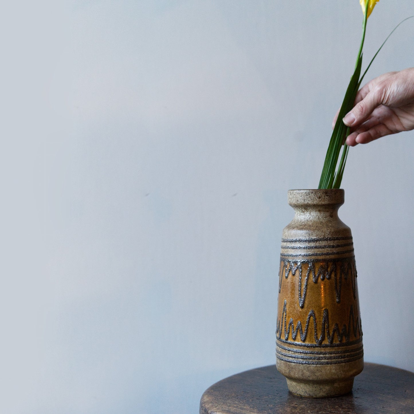 Fat lava pottery vase 11