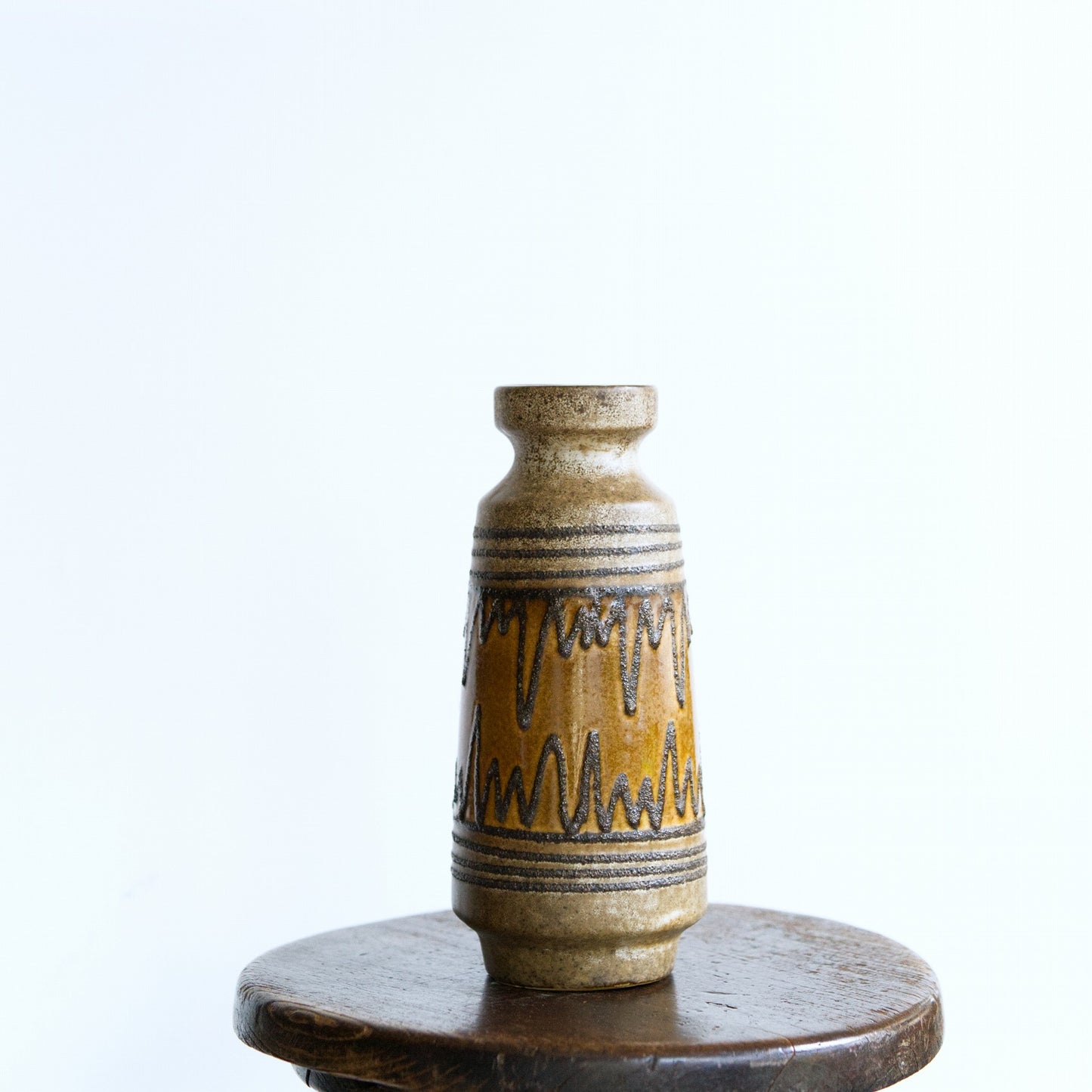 Fat lava pottery vase 11