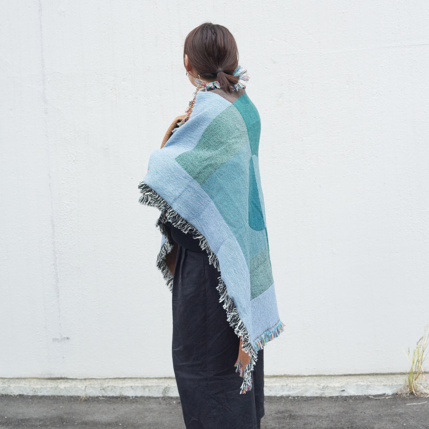 Blanket 03 - Past present assemblage