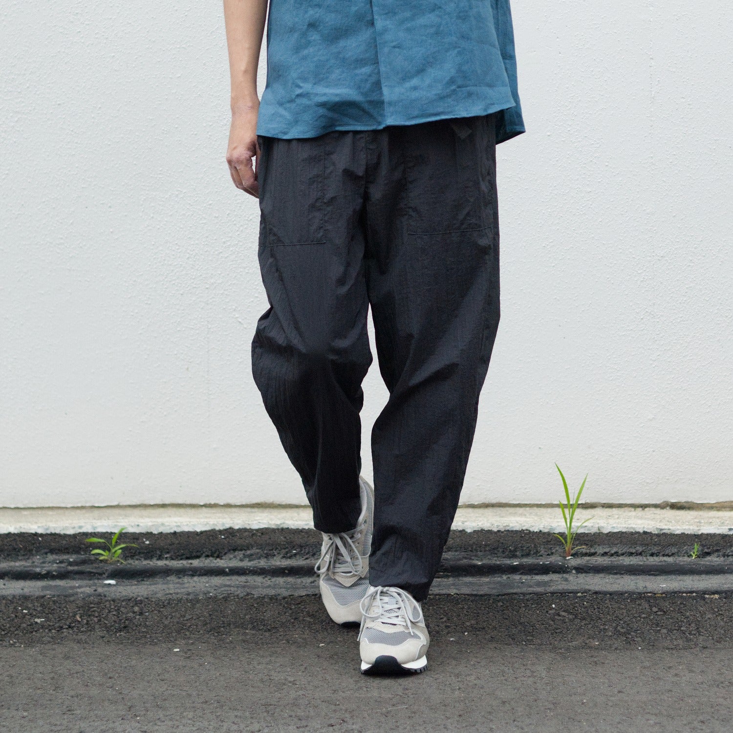 Handwerker/ハンドベーカー easy trousers-ajouter アジュテ