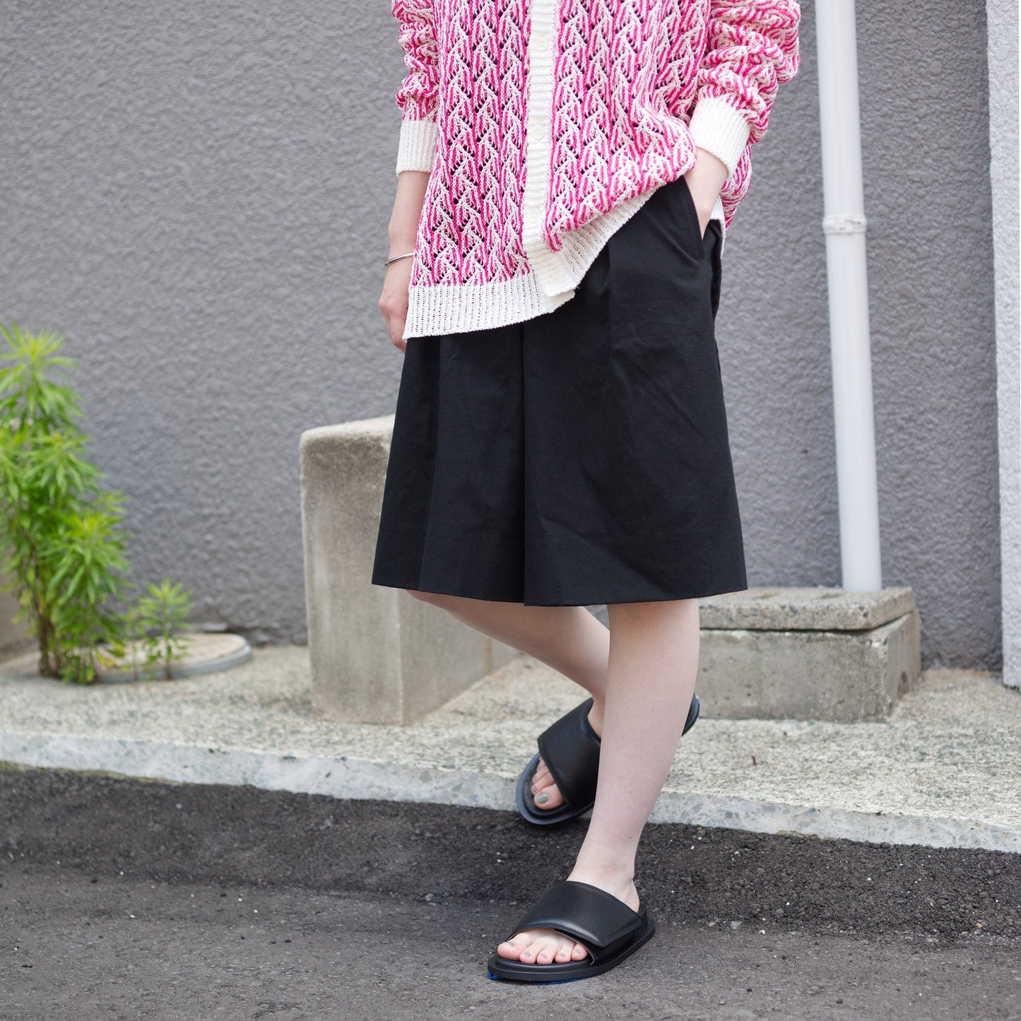 inside-out short culotte pants