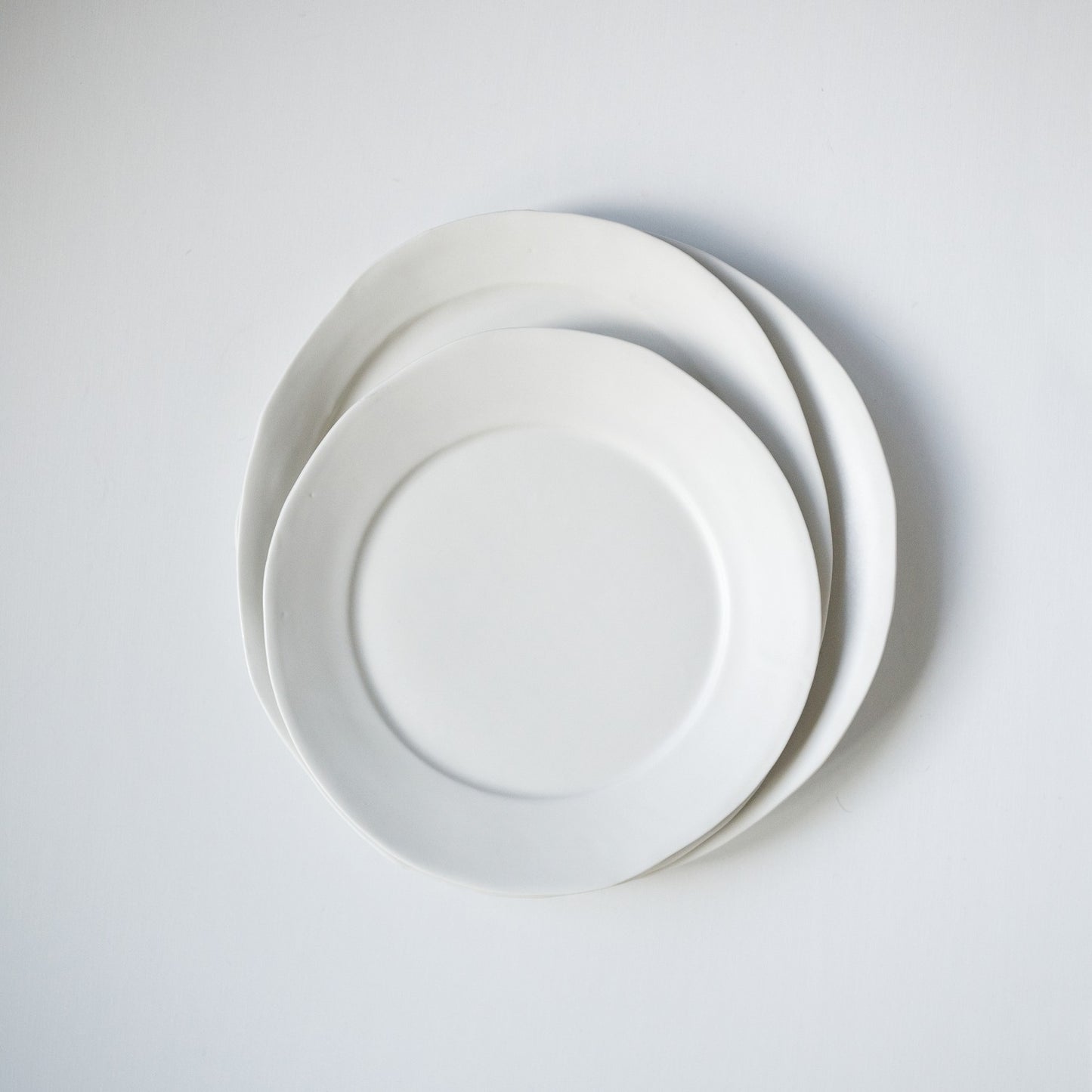 白磁マットリムオーバル皿