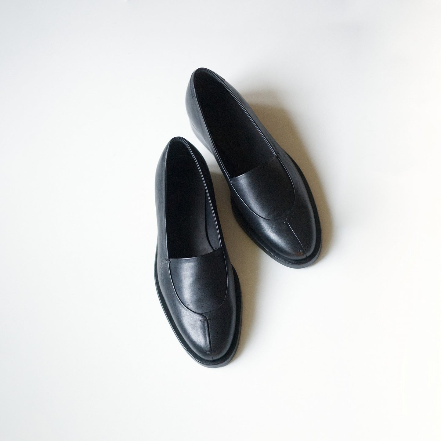 SEAM Loafers