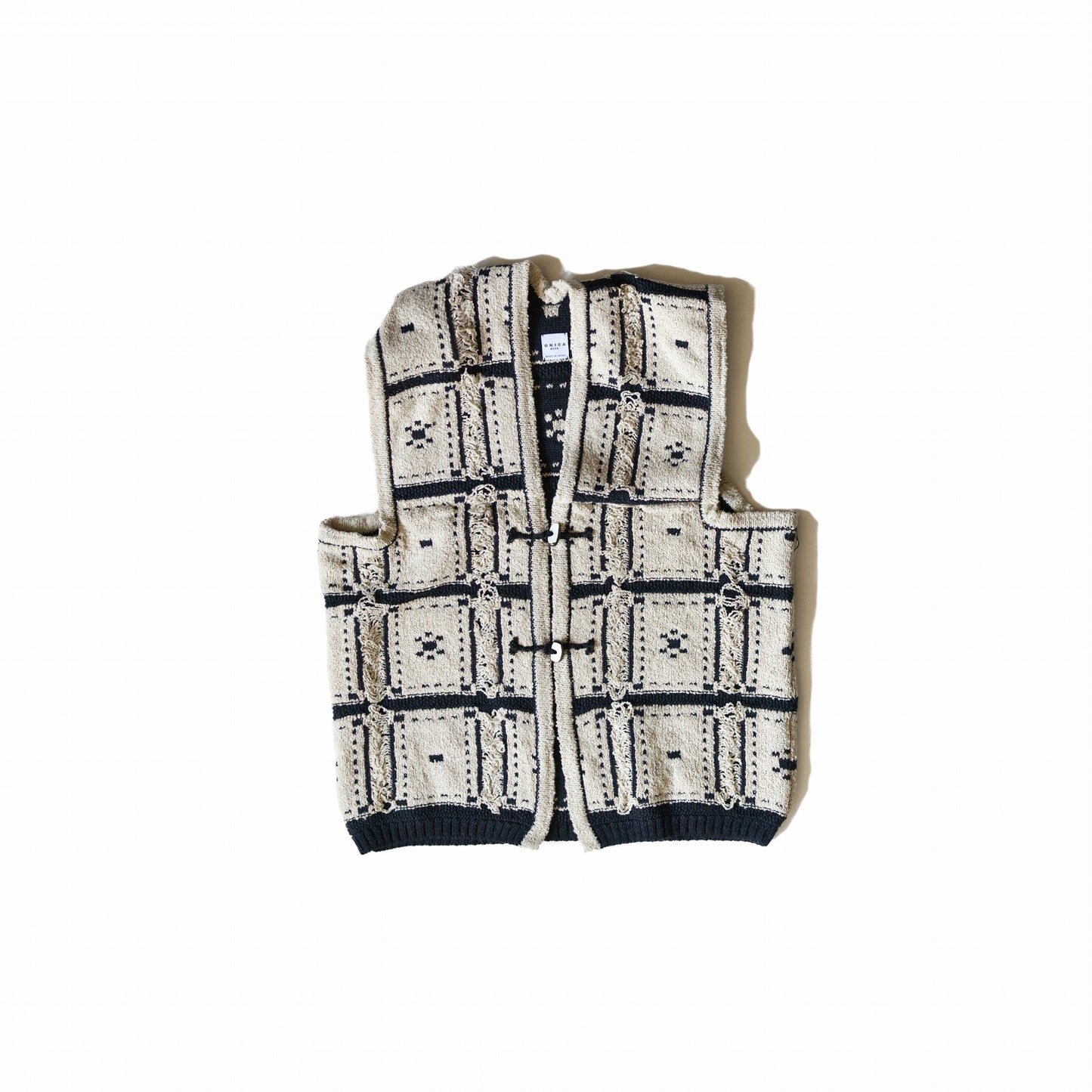 Blocked-Jacquard Vest