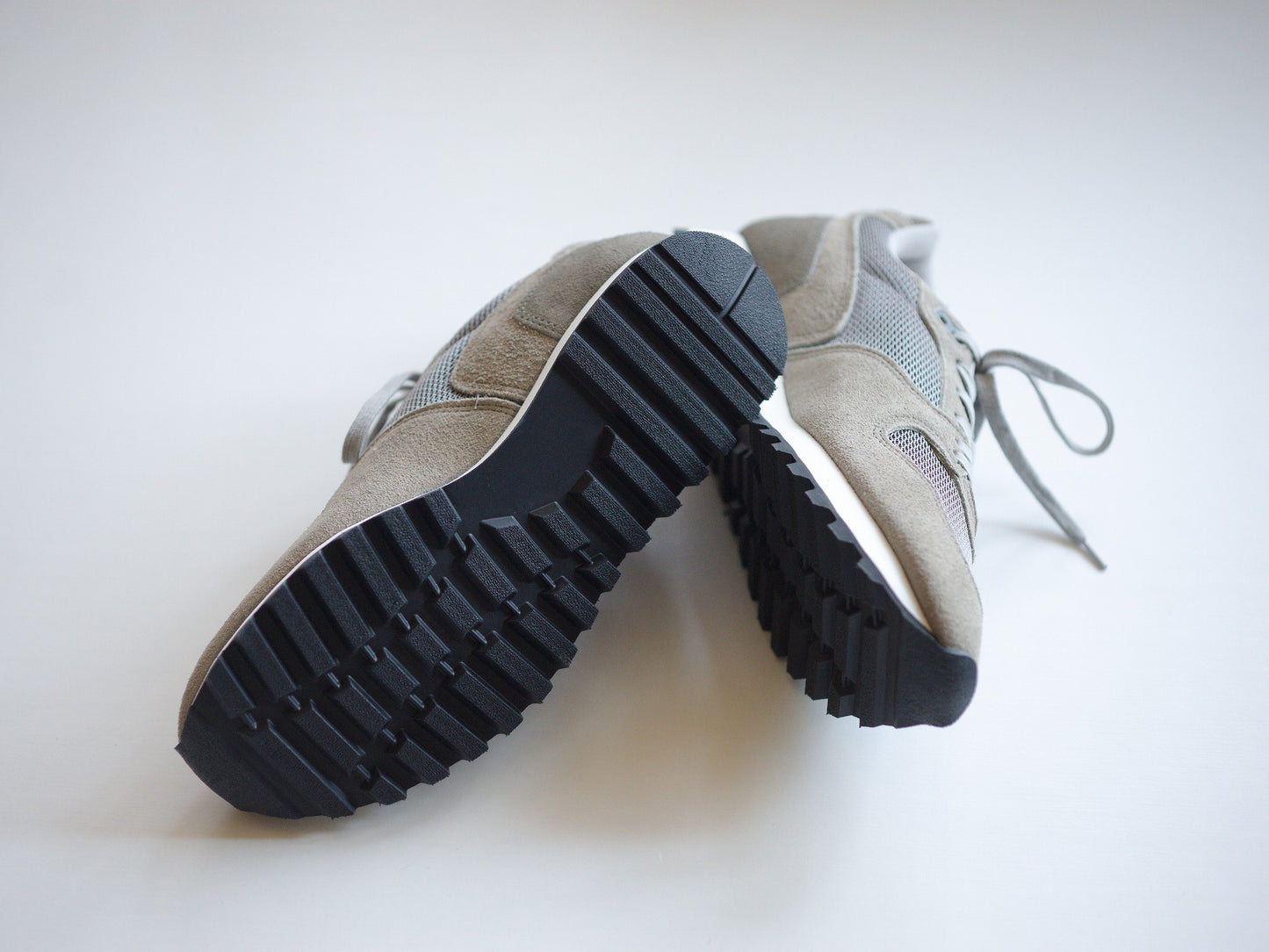 TRAINER3 KF50071 GRAY