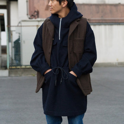 Fog collector's anorak