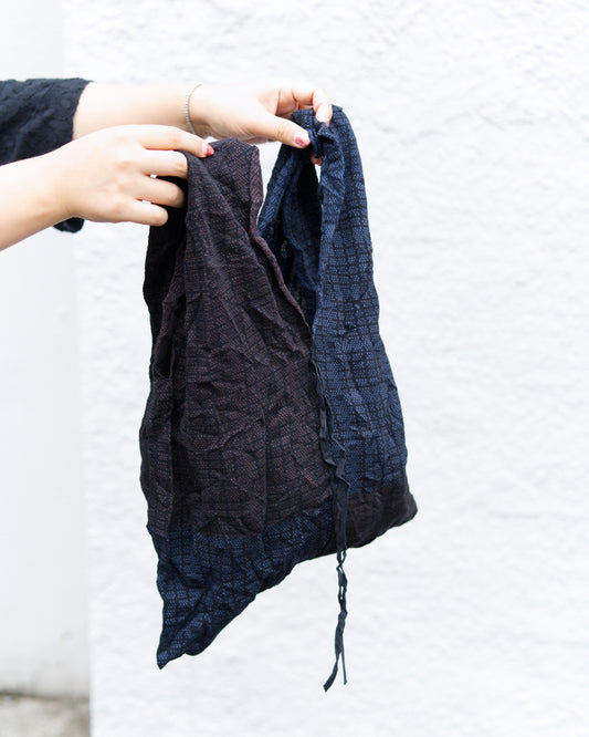 Crinkle Jacquard Bag