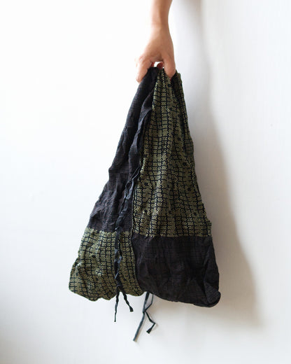 Crinkle Jacquard Bag