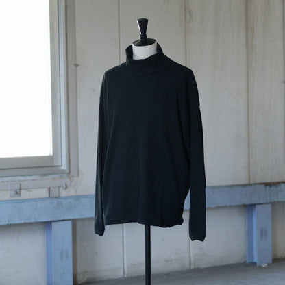 HIGH NECK PULLOVER