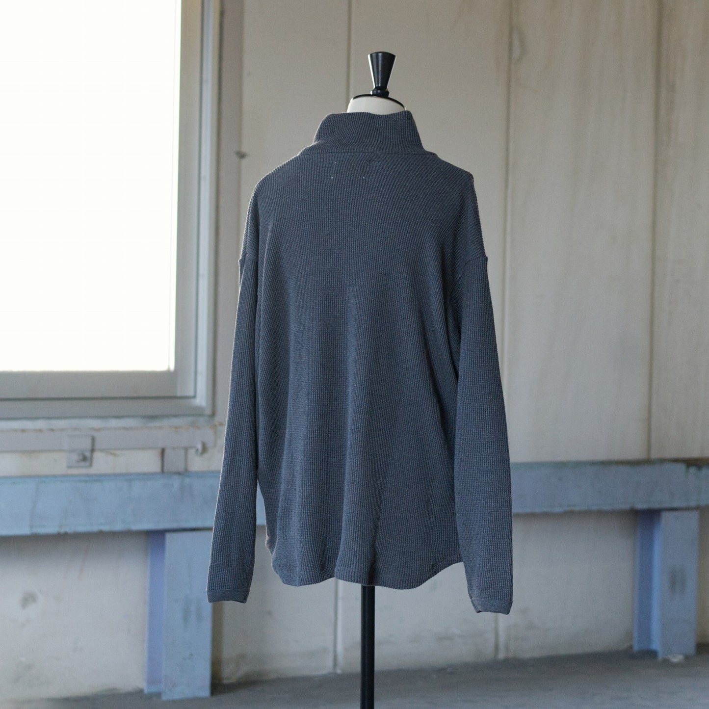 HIGH NECK PULLOVER