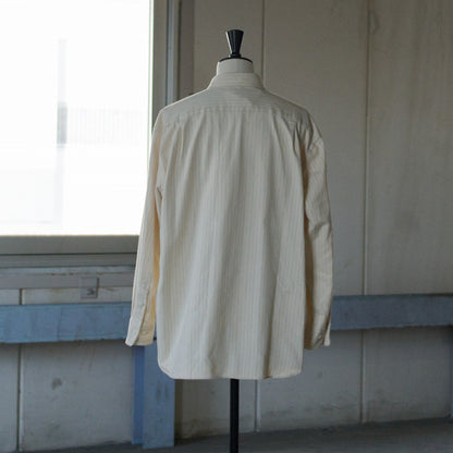REGULAR COLLAR SHIRT