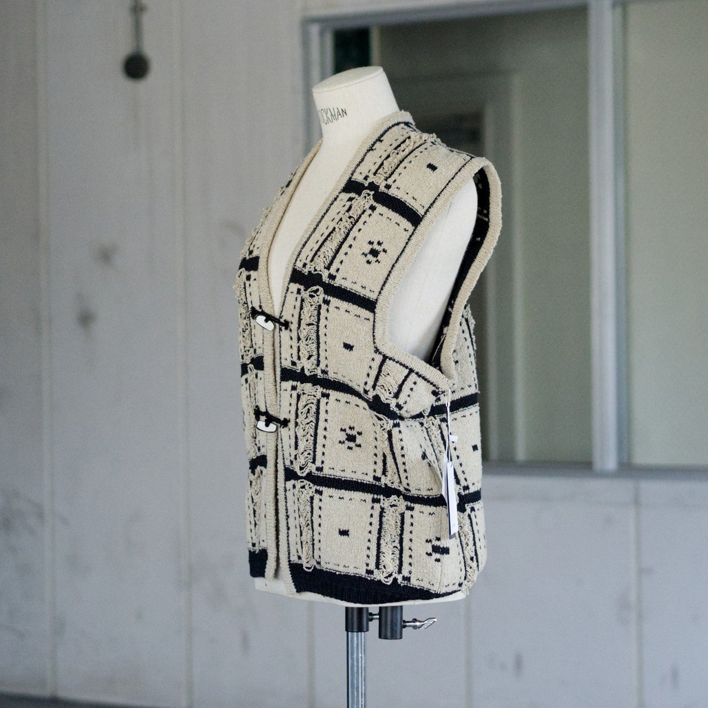 Blocked-Jacquard Vest