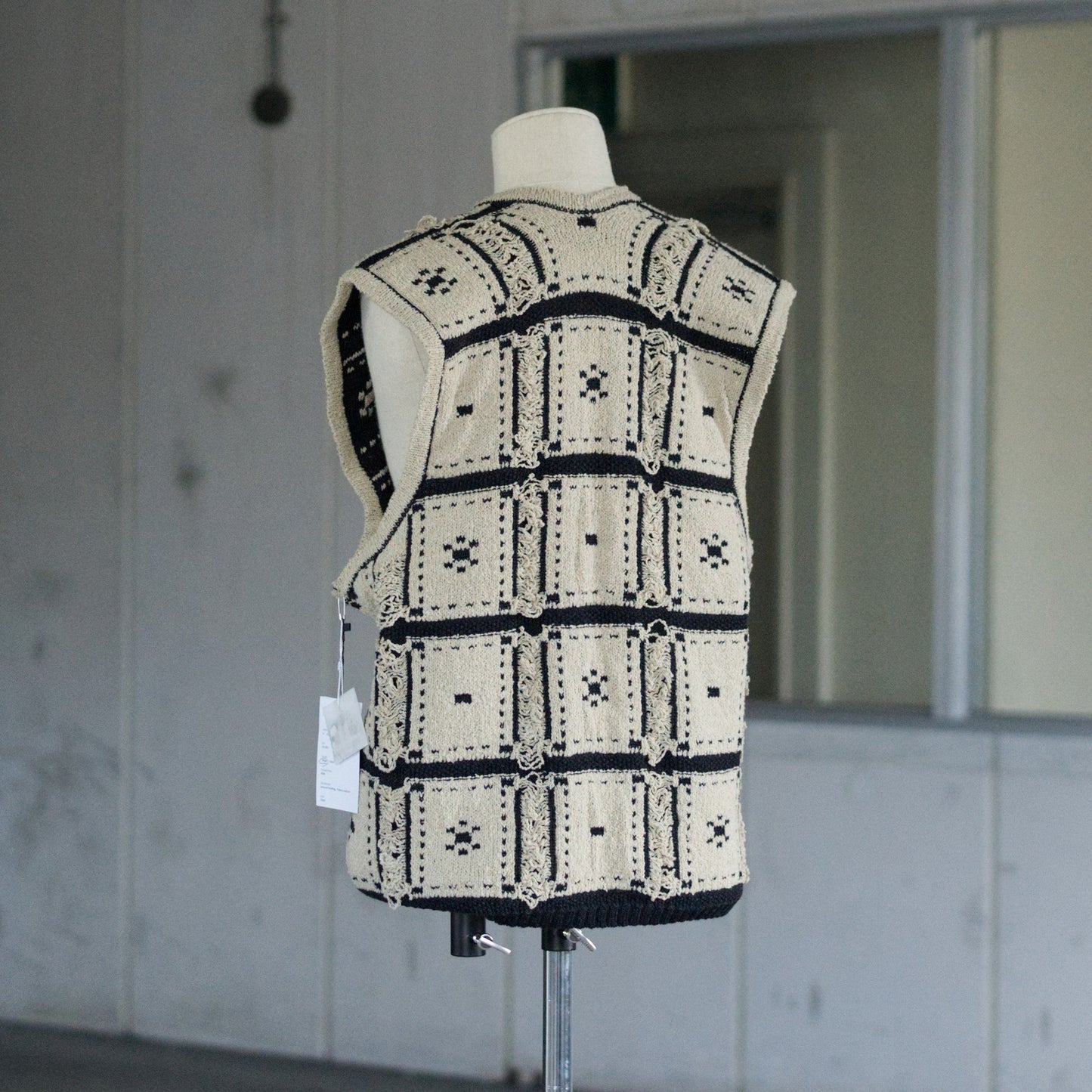 Blocked-Jacquard Vest