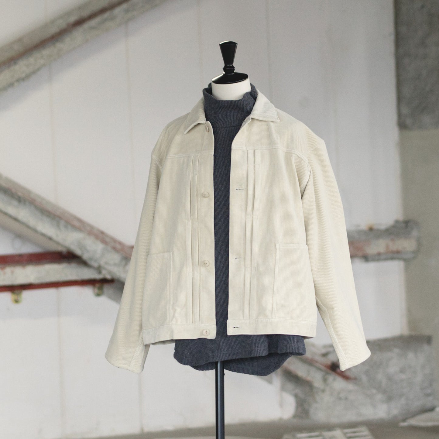 PLEATS JACKET