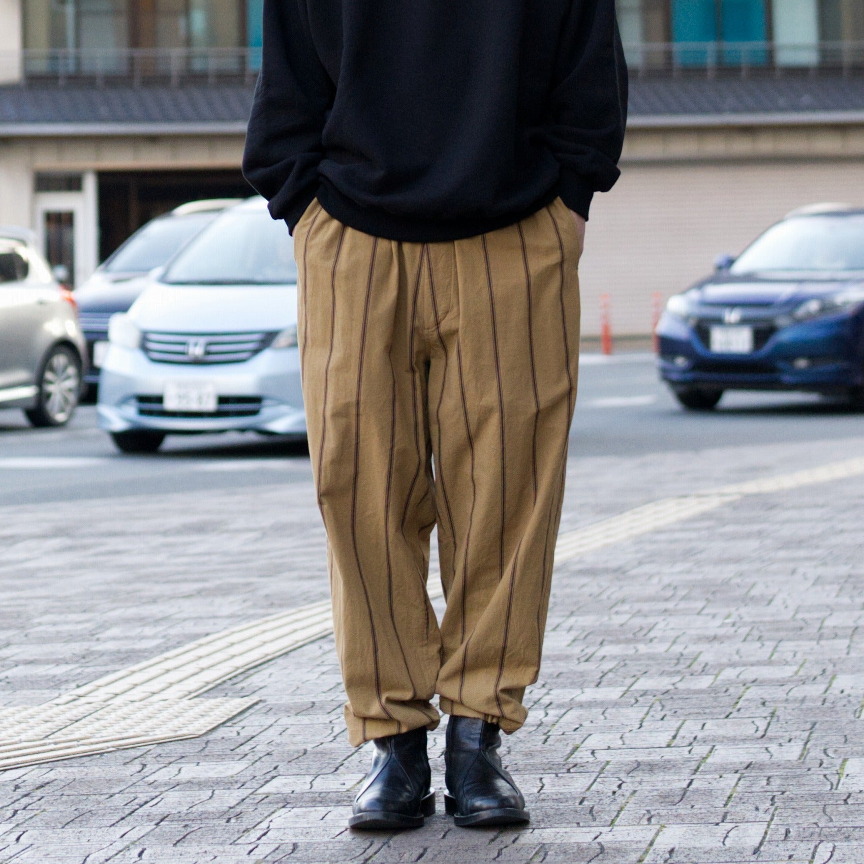 Tapered Pants