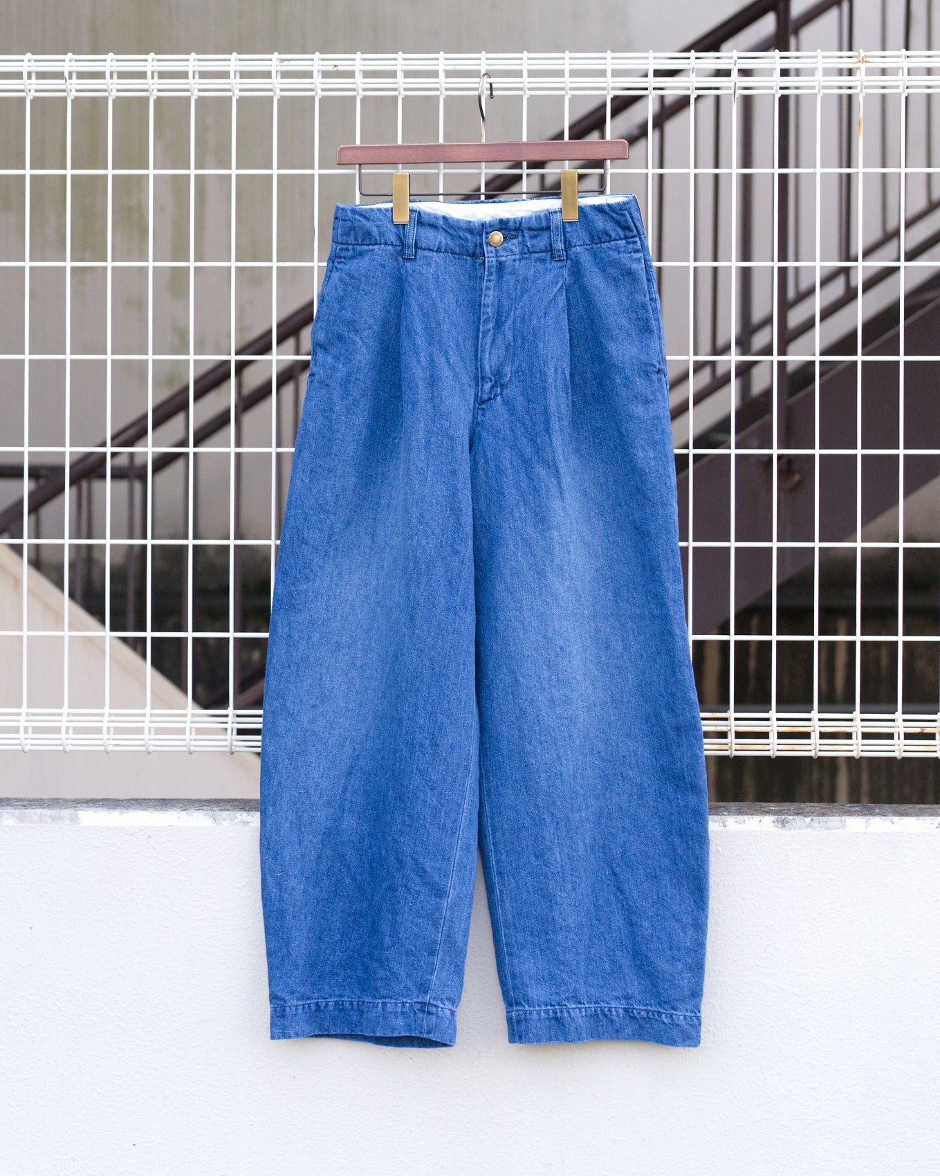 HW wide trousers - washed denim