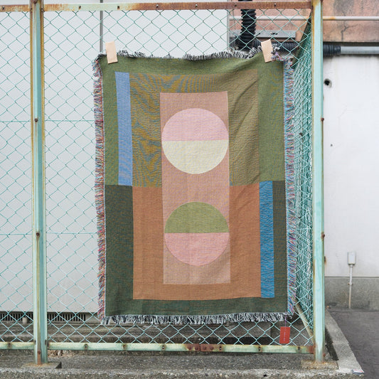 Blanket 03 - Past present assemblage