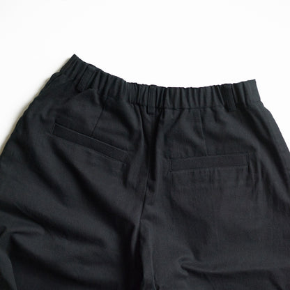 inside-out short culotte pants