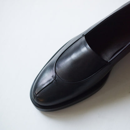 SEAM Loafers