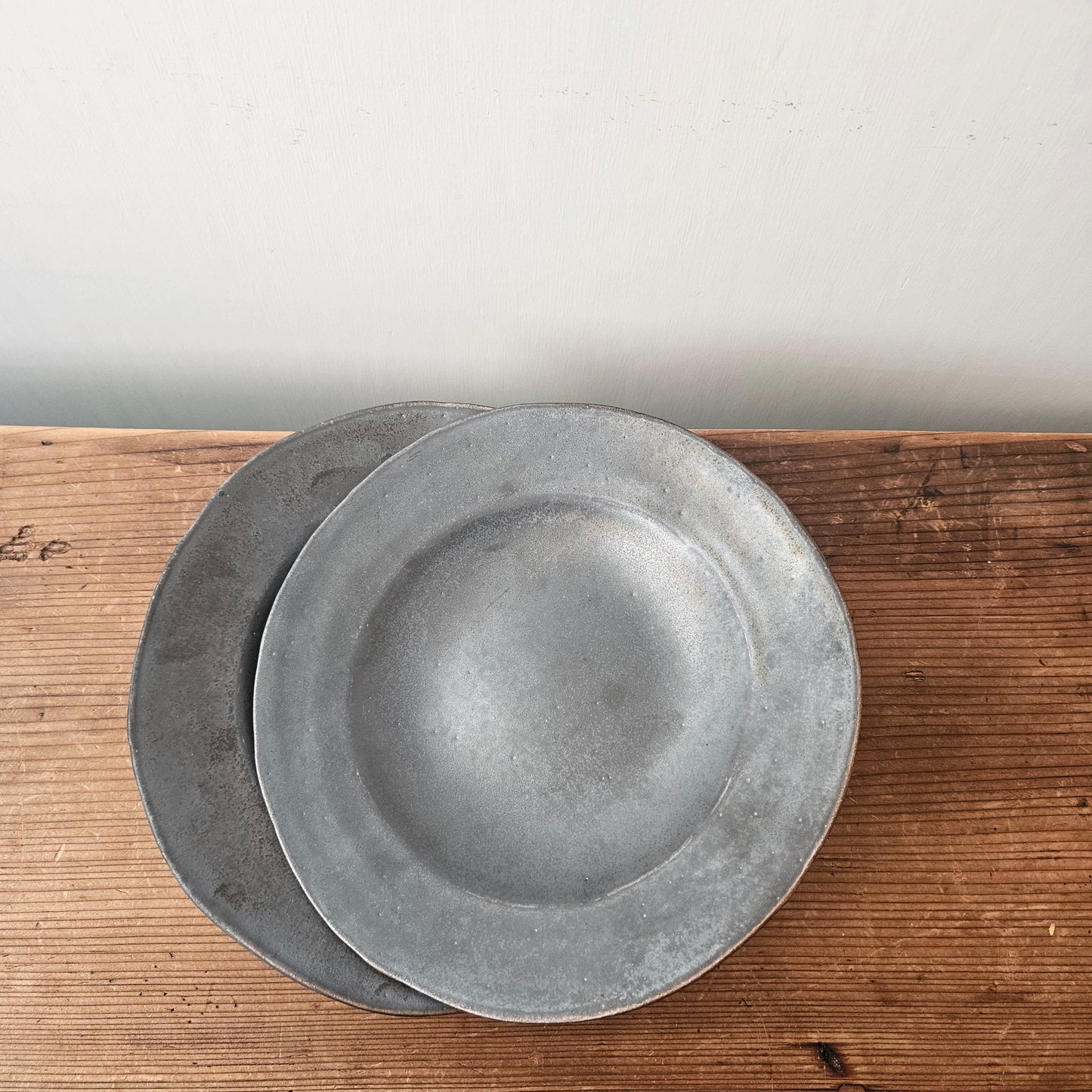 リム深　7.5寸皿-黒釉